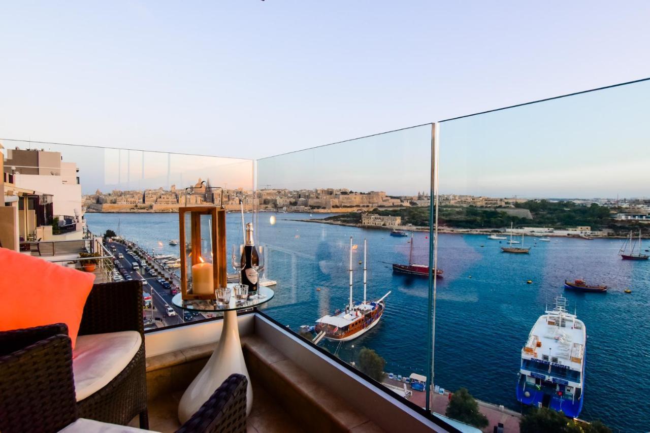Unique Seafront Triplex Penthouse With Panoramic Bedroom & Rooftop Jacuzzi Overlooking Valletta Sliema Kültér fotó