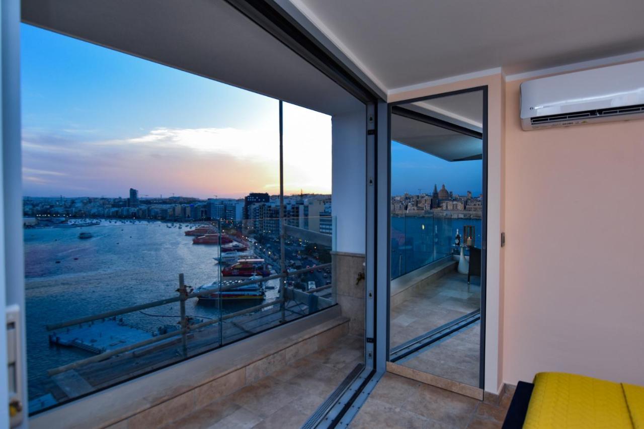 Unique Seafront Triplex Penthouse With Panoramic Bedroom & Rooftop Jacuzzi Overlooking Valletta Sliema Kültér fotó
